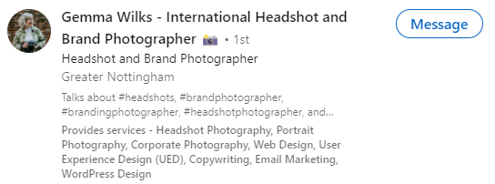 Example of LinkedIn profile where the profile photo is facing the text